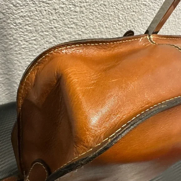 Patricia Nash Tan Leather Shoulder Bag - Picture 7 of 13
